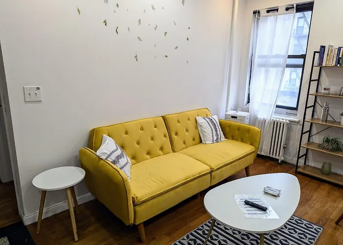 Chic One Bedroom Retreat In Downtown Manhattan